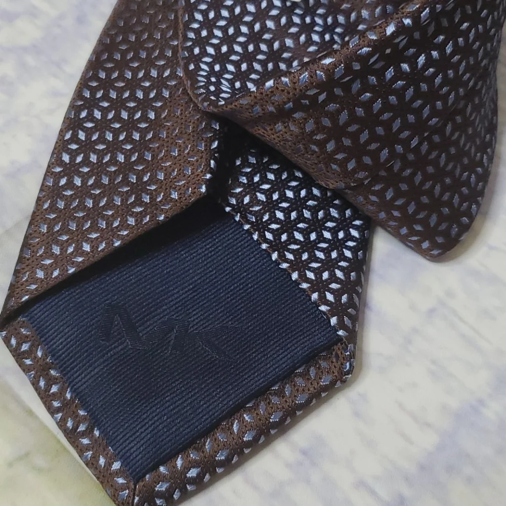 NWT Michael Kors Diamond Print Silk Necktie